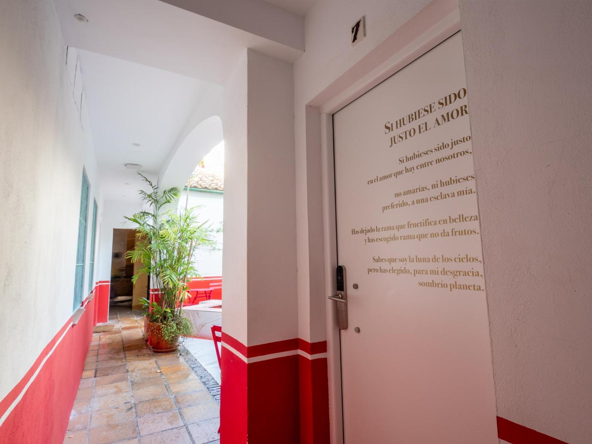 Bhost - Palacete Del Aguila กอร์โดบา ภายนอก รูปภาพ